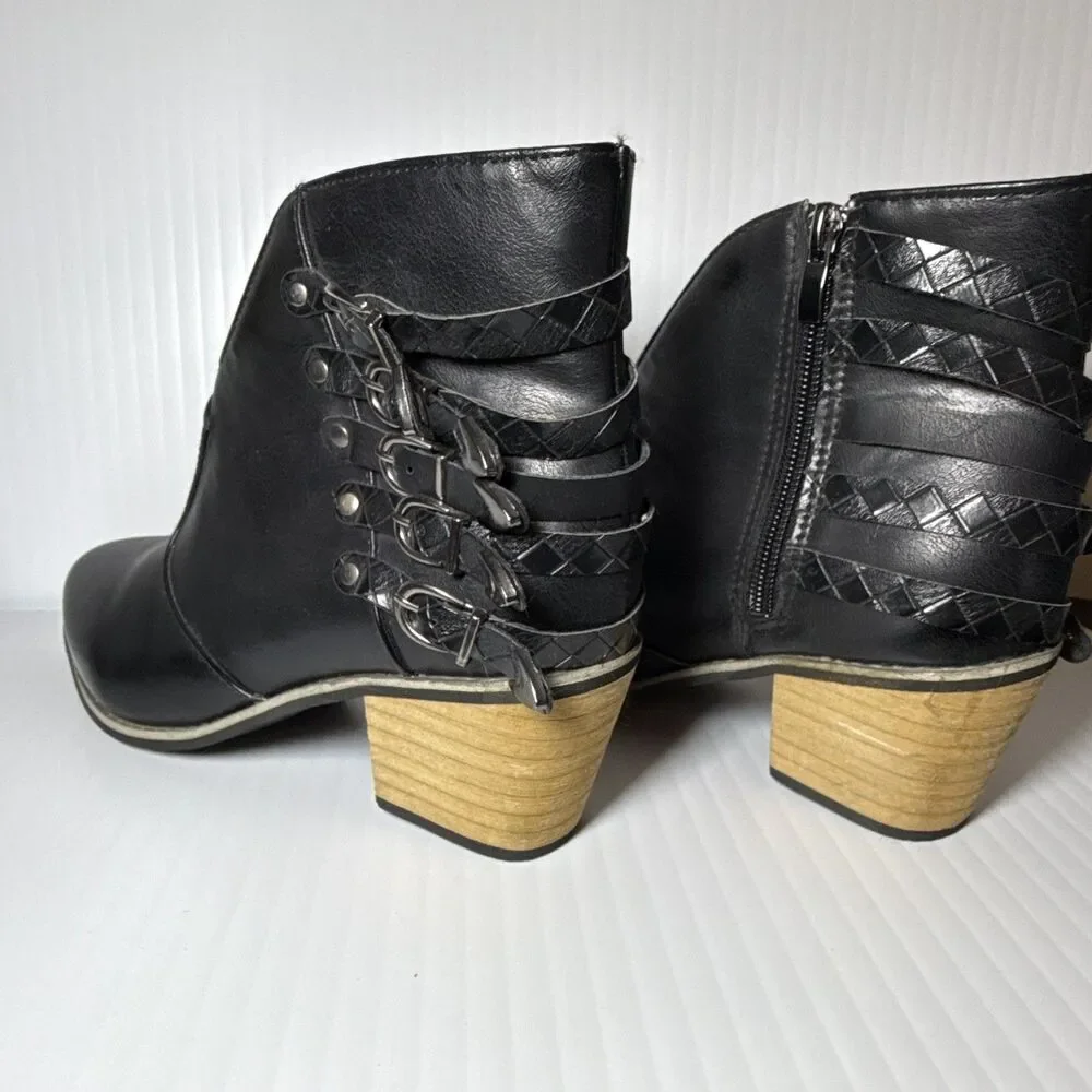 Black Faux Leather Ankle Bootie Almond Toe Side Zip Buckle Strap Women's 8.5 - Picture 2 of 8